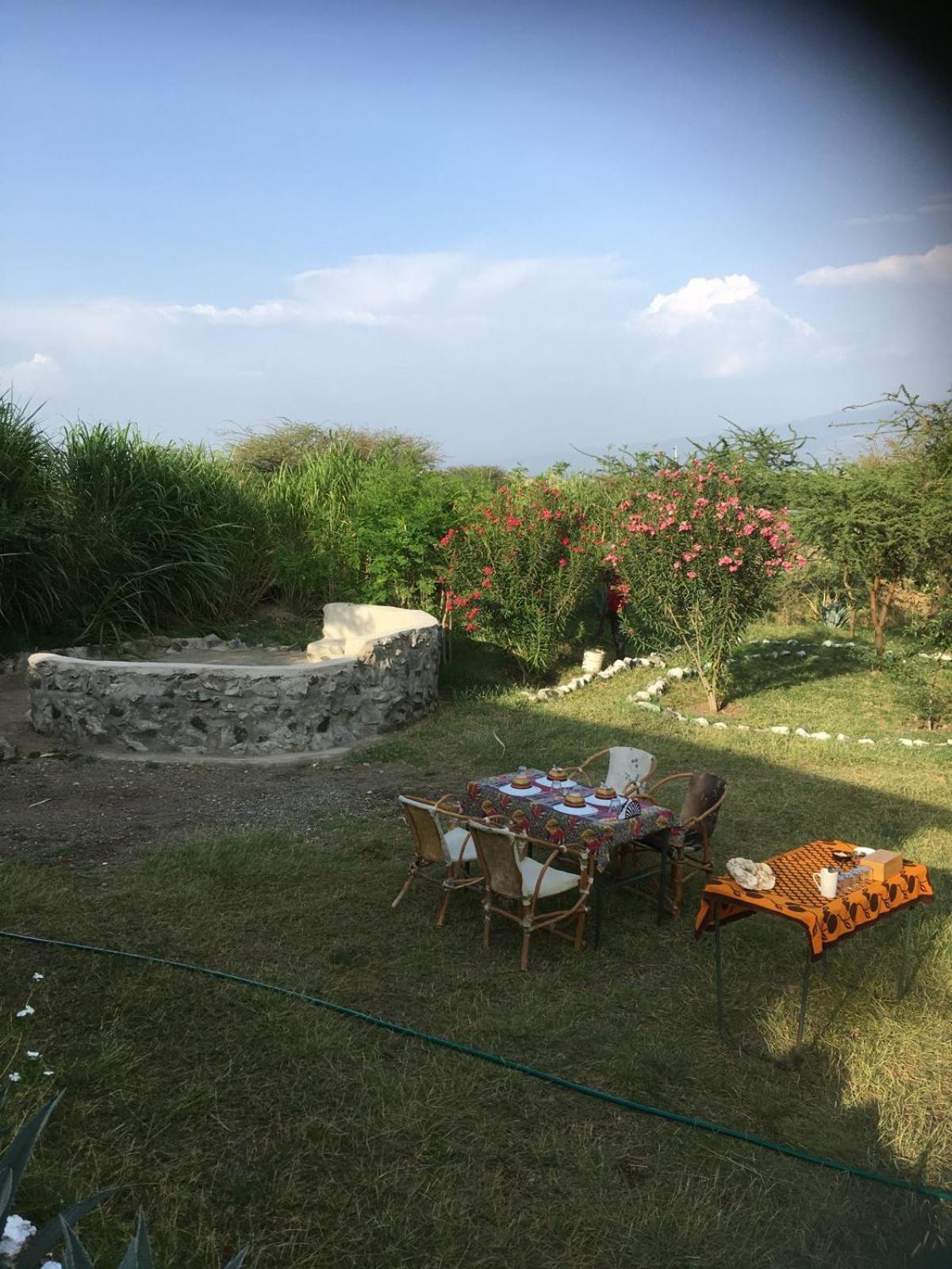 Lake Natron Maasai Guesthouse Mtowabaga ภายนอก รูปภาพ