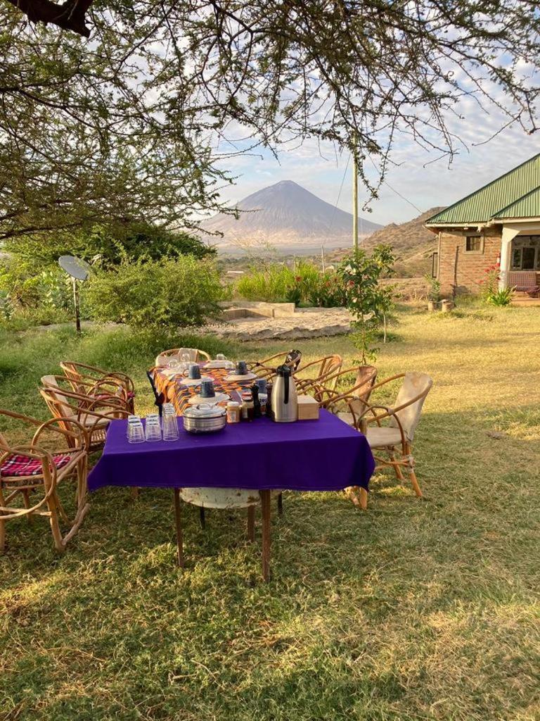 Lake Natron Maasai Guesthouse Mtowabaga ภายนอก รูปภาพ